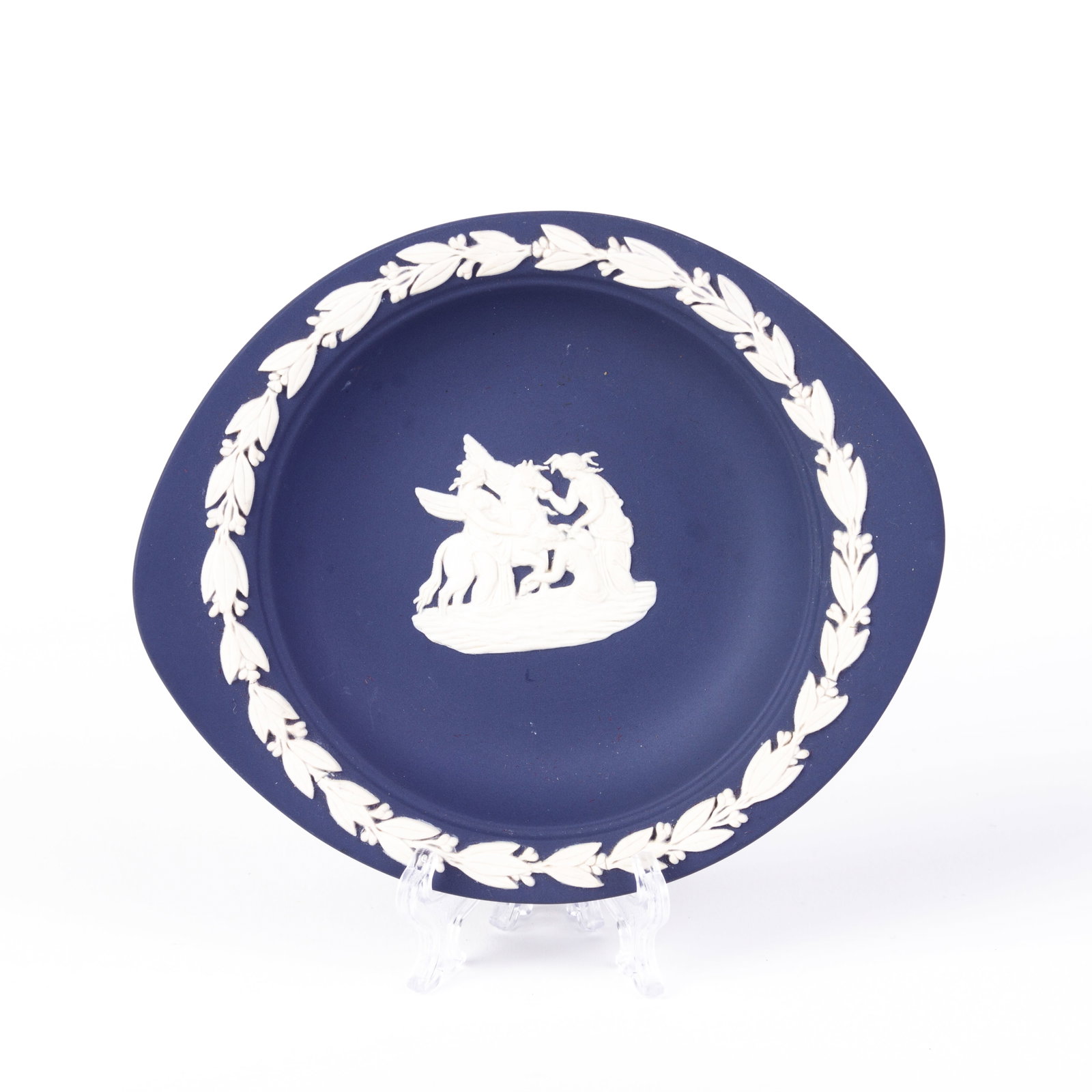 Wedgwood Portland Blue Jasperware Neoclassical Dish: DIMENSIONS APPROX 13x11x2CM.