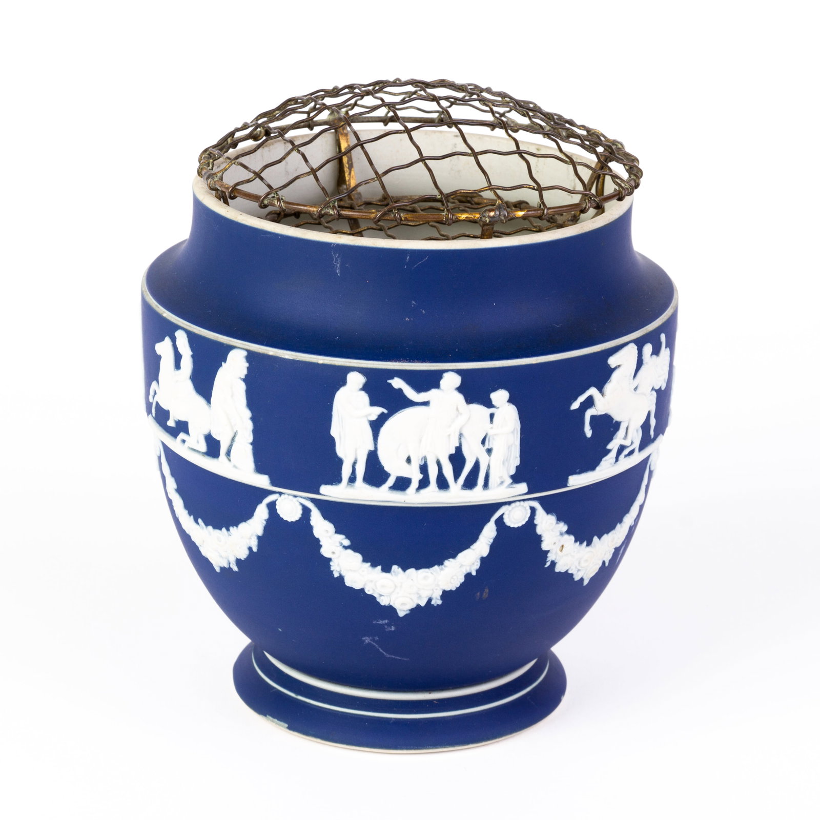 Wedgwood Portland Blue Jasperware Flower Vase: DIMENSIONS APPROX 15x15x17CM.