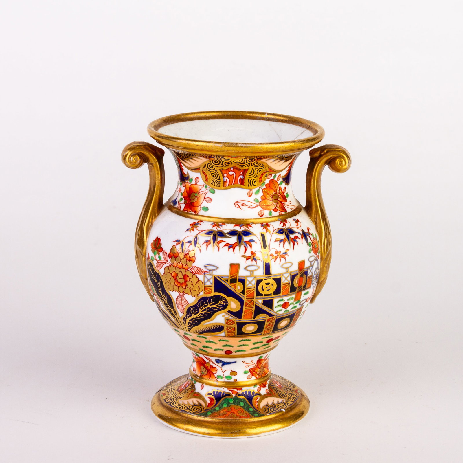 Spode Imari Pattern 967 Porcelain Vase ca. 1810: DIMENSIONS APPROX 7x7x13CM.