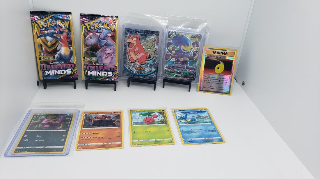 (9) TCG Pokemon Unified Minds packs, Topps, V (1 of 5)
