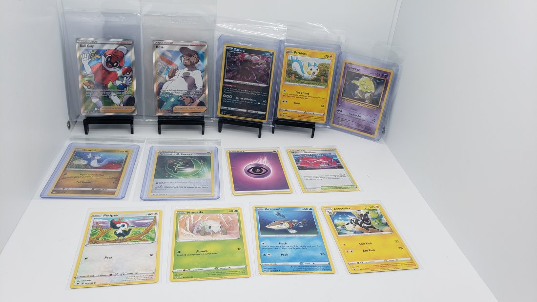 (13) TCG Pokemon Full Art Trainers, Holo, Evolutions (1 of 5)