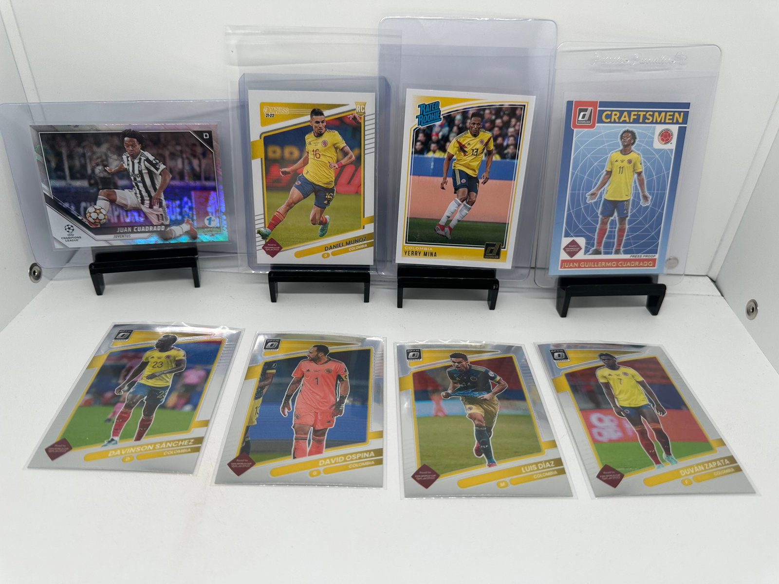 Yerry Mina Rated Rookie Juan Cuadrado 1st edition Colombia: * Colombia national team soccer lot * Juan Cuadrado 1st edition ( Juventus) * Daniel Munoz rookie * Yerry Mina rated rookie * Juan Guillermo Cuadrado press proof * Davinson Sanchez, David Ospina, Luis