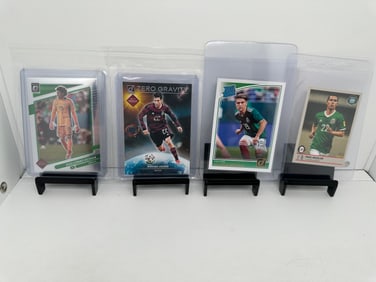 Jonathan Gonzalez RC Guillermo Ochoa Mexico