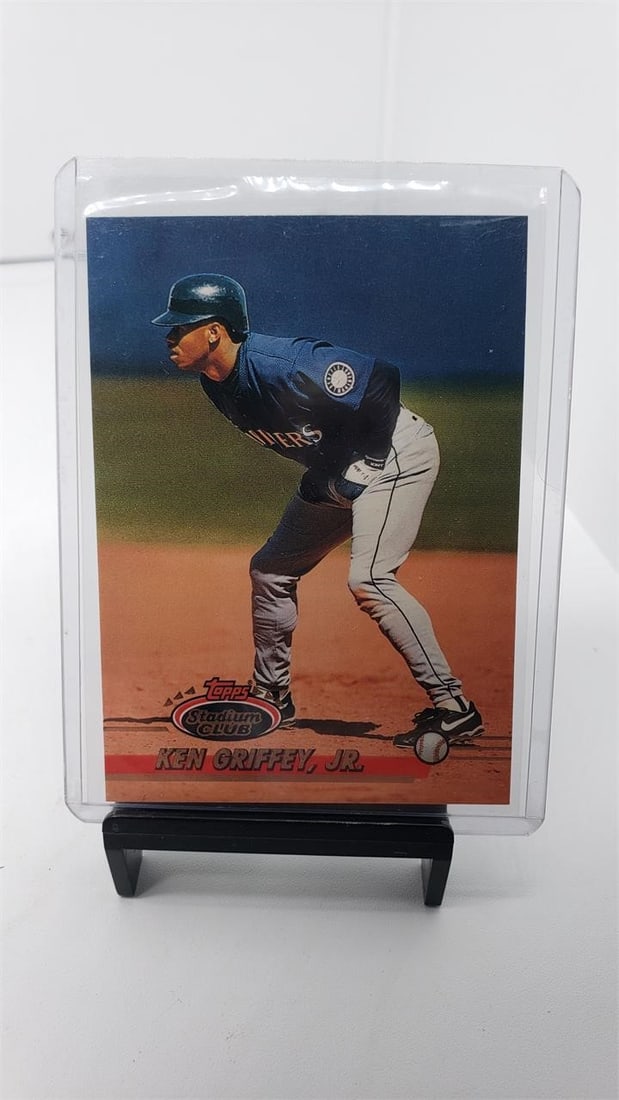 Ken Griffey Jr. 1993 Topps Mariners (1 of 2)