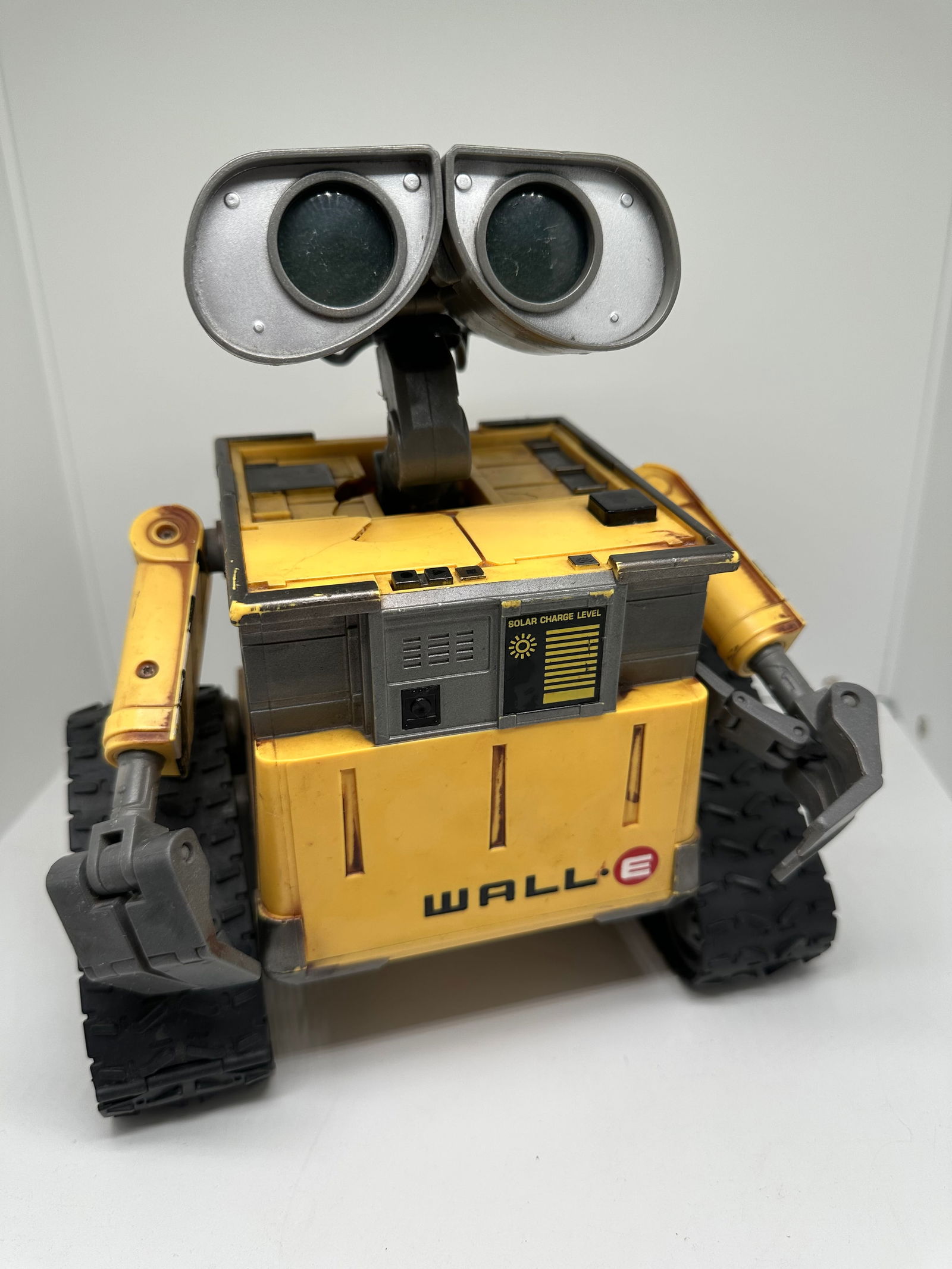 Disney Pixar Wall-E Interactive Robot Toy
