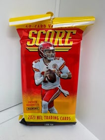 2021 Panini Score NFL Football Trading Cards | 40 Card Value Cello Pack