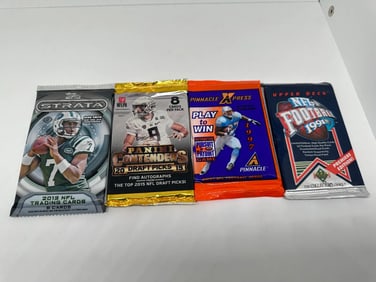 (4) Football packs, 2013 Topps, 2015 Panini, 1997 Pinnacle, 1991 Upper Deck