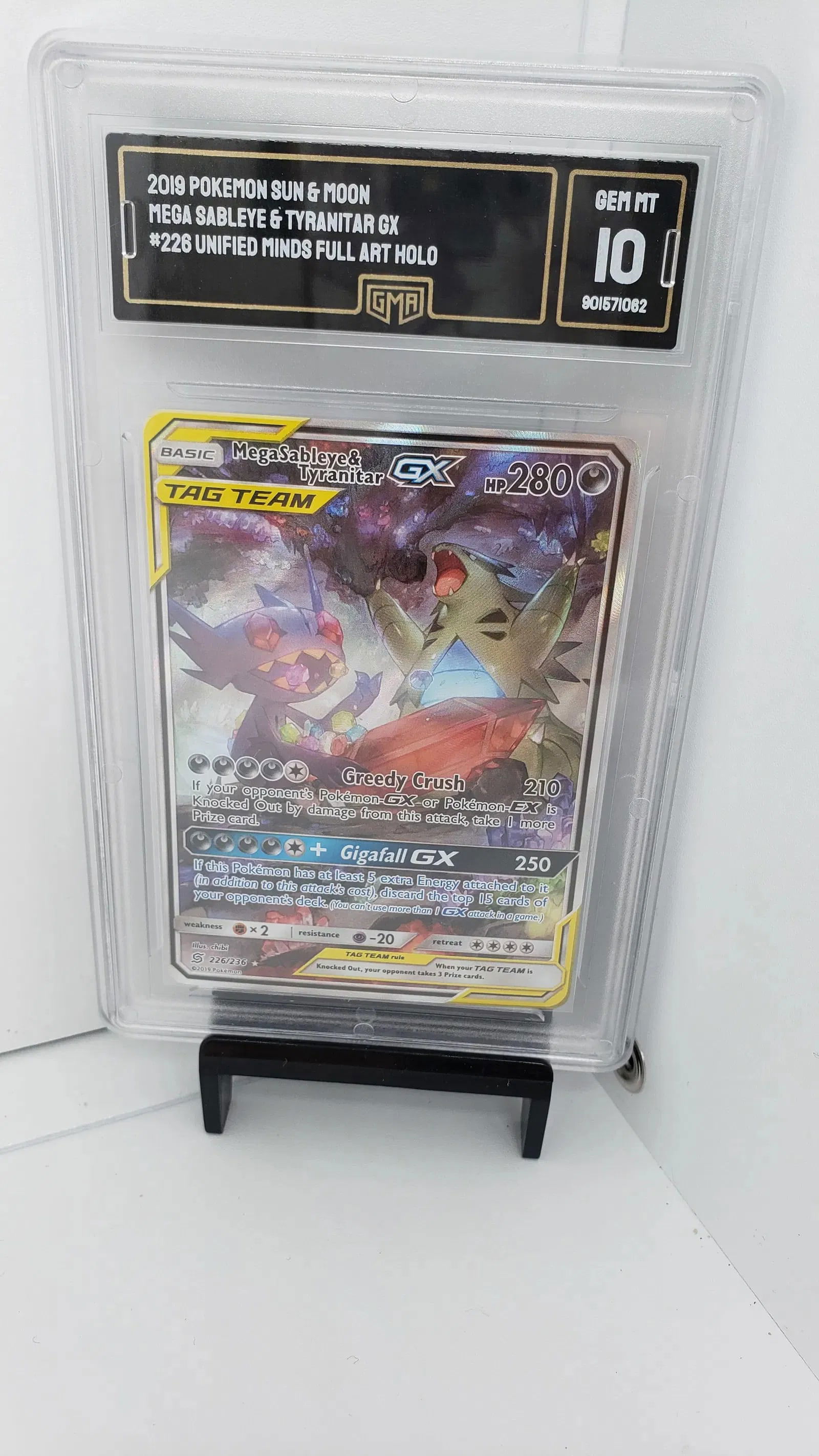 Reshiramm & Charizard Gx Tag Team Jumbo Pokemon Card