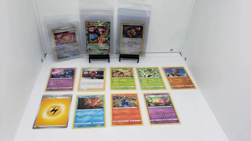 (12) TCG Pokemon EX, Evolutions, Eevee, Trainer