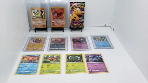 (11) Pokemon Vivid Voltage pack, Vintage, 1st edition, Team Rocket