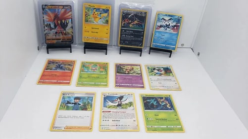 (11) TCG Pokemon V, Japanese, Pikachu, Houndoom