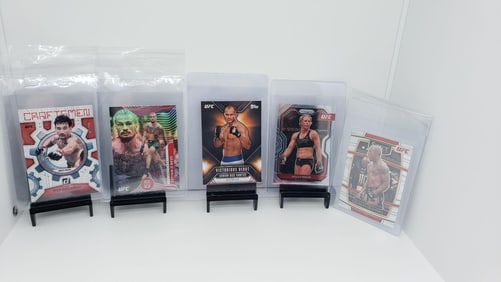 (5) UFC Max Holloway #d /99 Sean O Malley