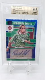 BGS 9.5 Luis Hernandez Mexico Autograph #d /99