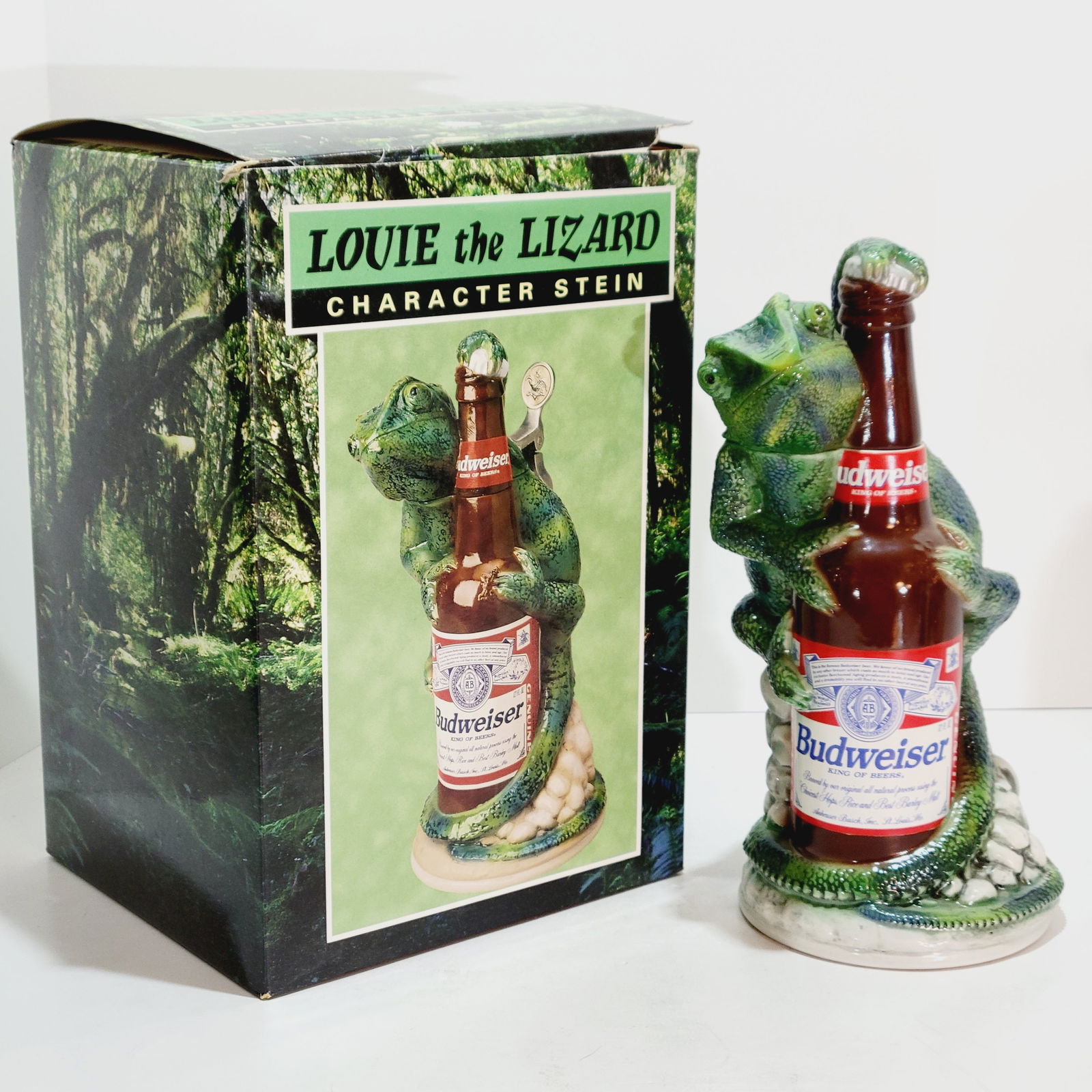 Anheuser-Busch CS344, Ceramarte Brazilian Beer Stein, Louie the Lizard (1 of 11)