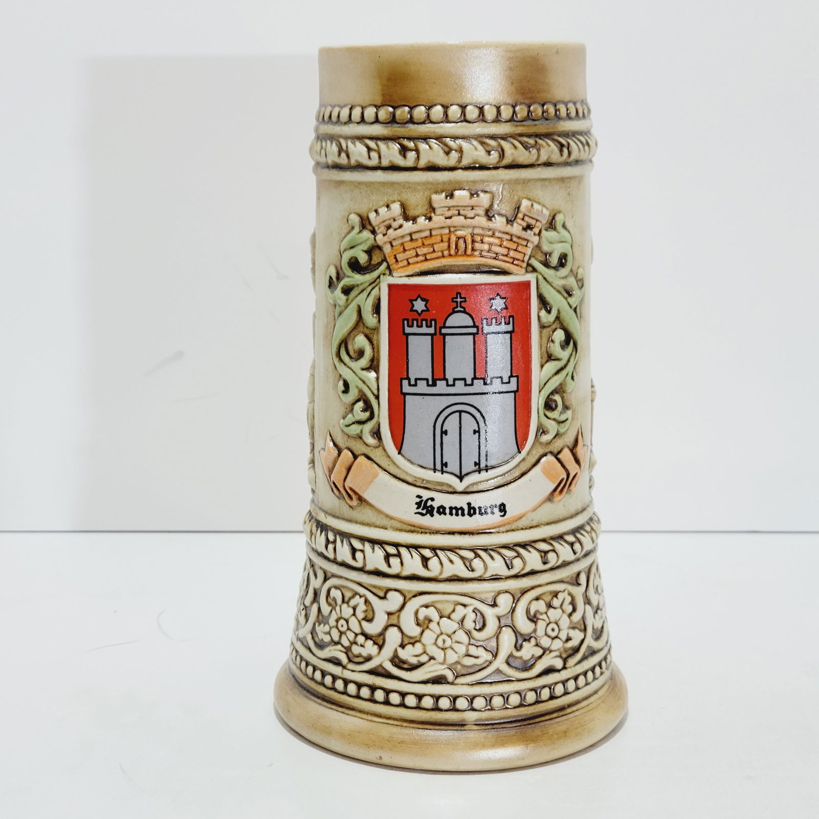 German City Crest, Ceramarte Brazilian Beer Stein, City of Hamburg (1 of 9)