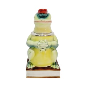 Stahl-PKT #8982, German Character Stein, Frog on Book