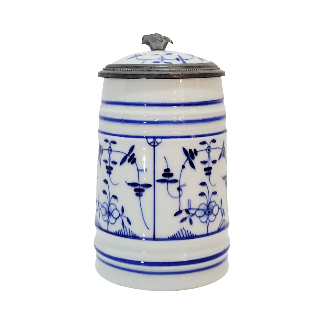 Porcelain Stein, German Beer Stein, Onion Pattern Stein: 1/2 Liter porcelain hand painted with porcelain inlay lid and lithophane, circa 1890's