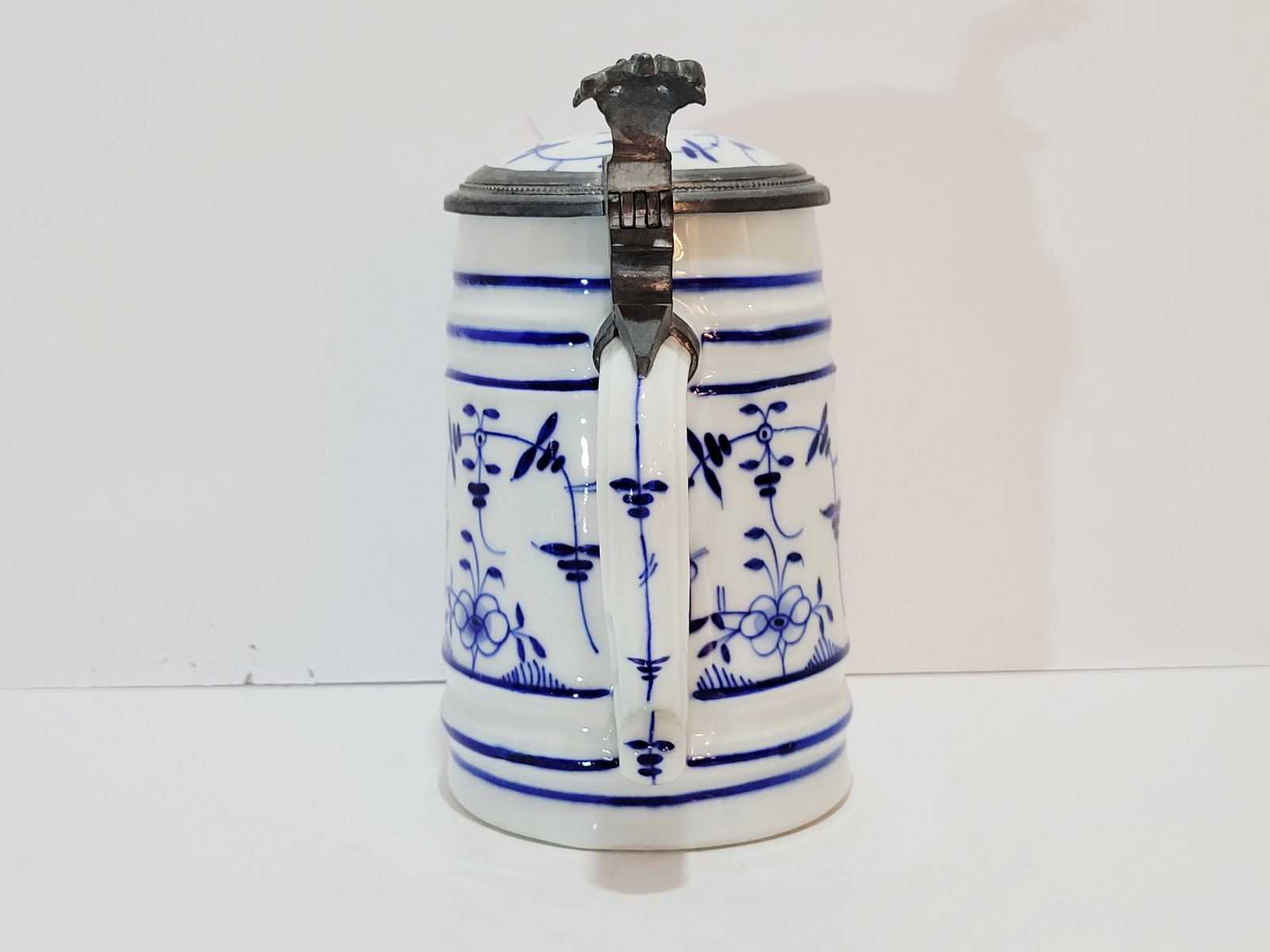 Porcelain Stein, German Beer Stein, Onion Pattern Stein - 4