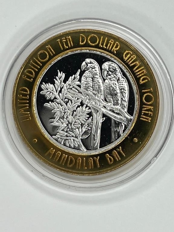 Mandela Bay $10 Casino Token .6oz .999 Las Vegas: Mandela Bay $10 Casino Token - A True Collector's Piece Description: Dive into the world of numismatics with the Mandela Bay $10 Casino Token. Hailing from the renowned gaming hotspot of Las Vegas, th