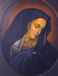 17th Century Old Oil Painting: Antique oil painting. 300 Years Old Madonna and Child Oil Painting on Canvas. You can contact us 24/7 via Whatsapp at (+60)17-6520838 or through liveauctioneers platform300 Years Old Madonna and Child