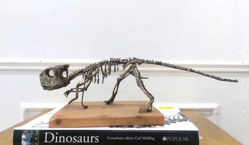 Dinosaur Fossil Psittacosaurus Skeleton: Dinosaur Fossil Psittacosaurus Skeleton Psittacosaurus Skeleton. This is not a real fossil but it is a replica made by the artist. Handmade without molding. One in the world. Intriduce of Psittacosaur