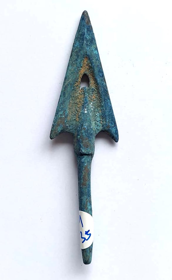 (M035) Bronze Age Bronze Arrowhead (1 of 4)