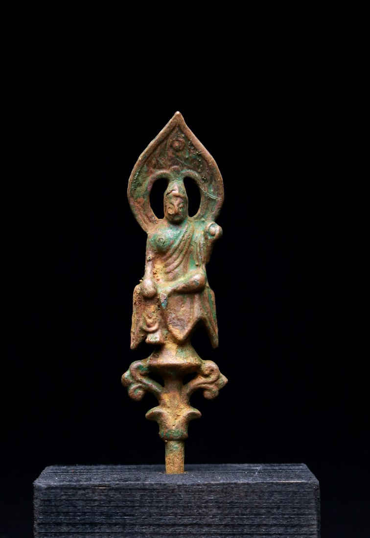Bronze votive standing Buddha (1 of 4)