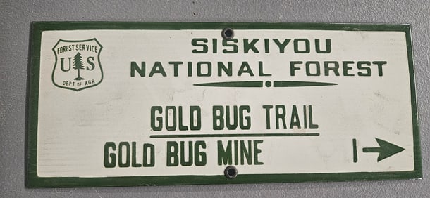 Vintage US Forest Porcelain Sign: Siskiyou National Forest Gold Bug Trail