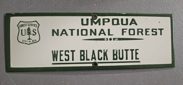 Vintage U.S. Forest Service Porcelain Sign: Umpqua National Forest - West Black Butte