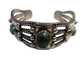 Heirloom Sterling Cuff with Deep Forest Turquoise – 65g Spirit Echo