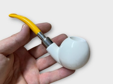 Exquisite Handcrafted Meerschaum Pipe - A Collector's Dream from Turkey