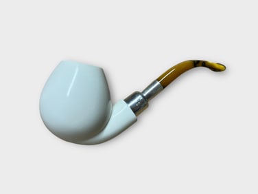 Exquisite Handcrafted Meerschaum Pipe: A Masterpiece of Turkish Artistry