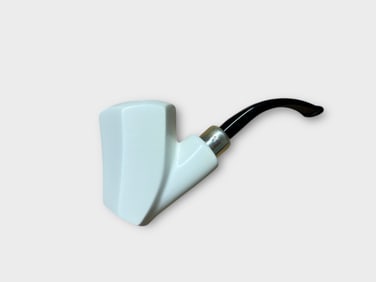 Exquisite Handcrafted Meerschaum Pipe - Unique White Design by Master Turkish Artisans