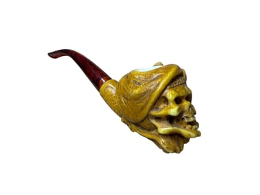 Exquisite Handcrafted Meerschaum Pipe with Intricate Skull Design - Turkish Artisan Craft