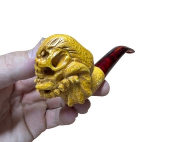Exquisite Handcrafted Meerschaum Pipe: Mythical Creature Design - Collector's Dream