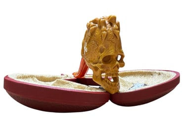 Exquisite Handcrafted Meerschaum Pipe with Detailed Dragon Design - Unique Collectible