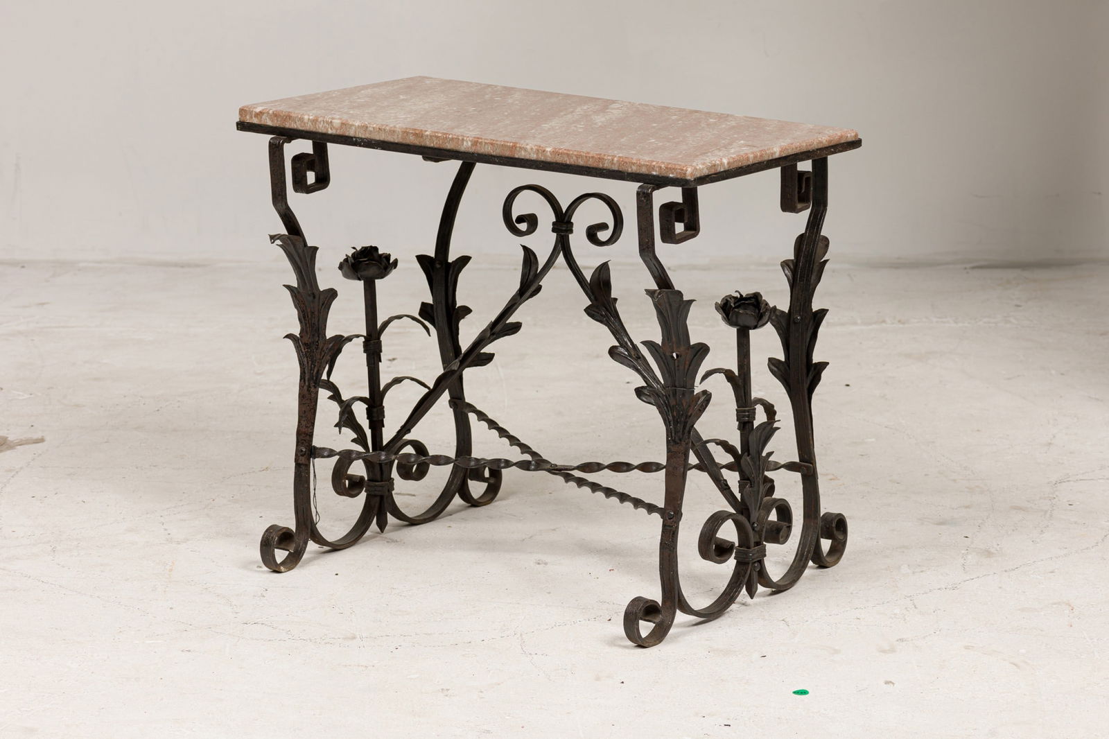 Italian Wrought Iron Low End Table (1 of 10)