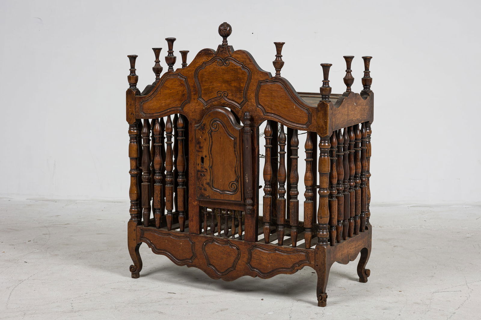 French Provincial Walnut Panetiere Bread Safe (1 of 15)