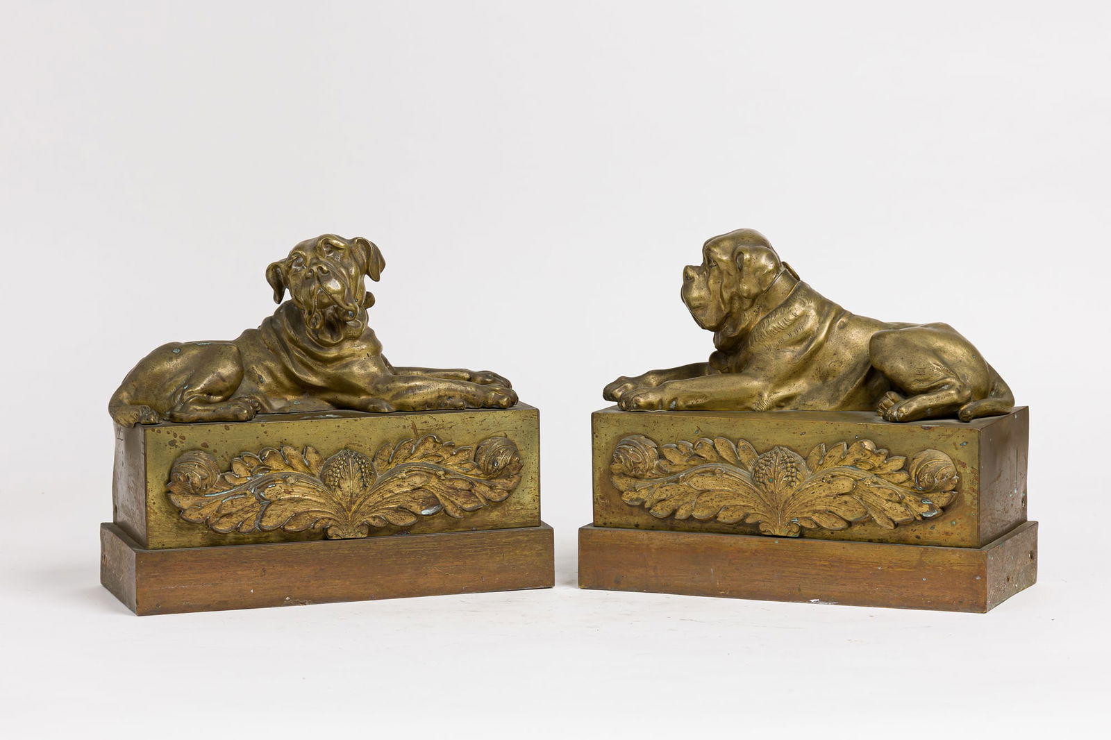 Pair of English Victorian Brass Mastiff Andirons (1 of 13)