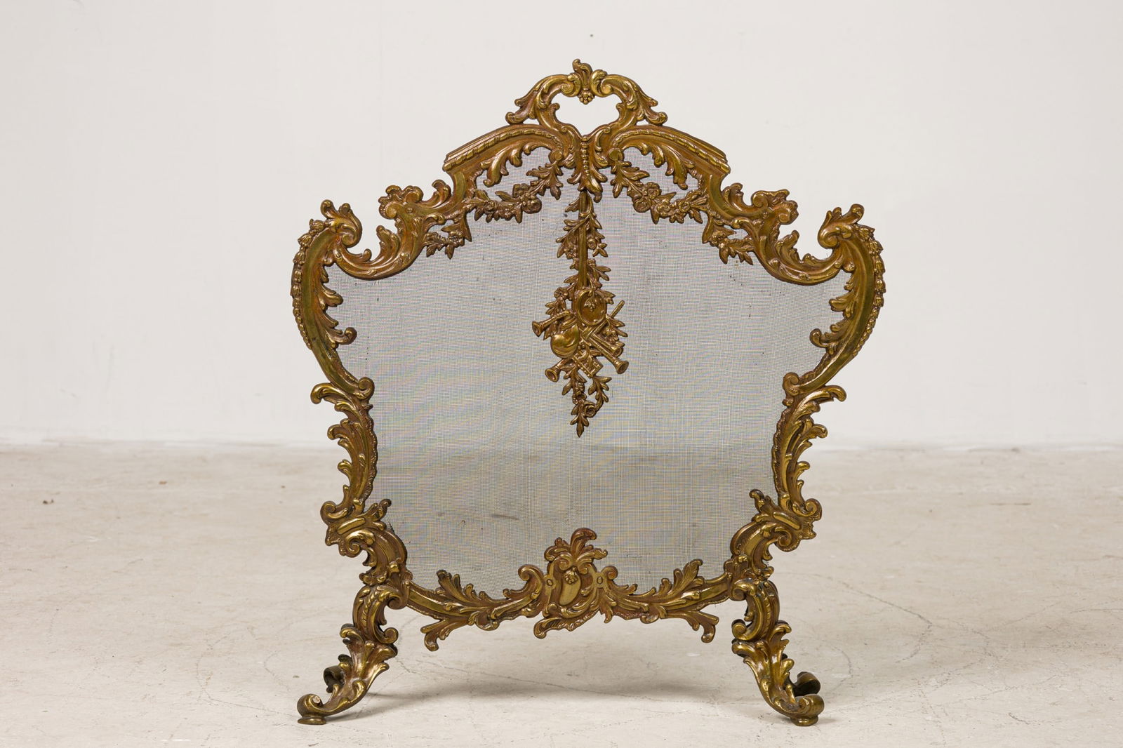 Fine Regence Style Bronze Fire Screen (1 of 8)