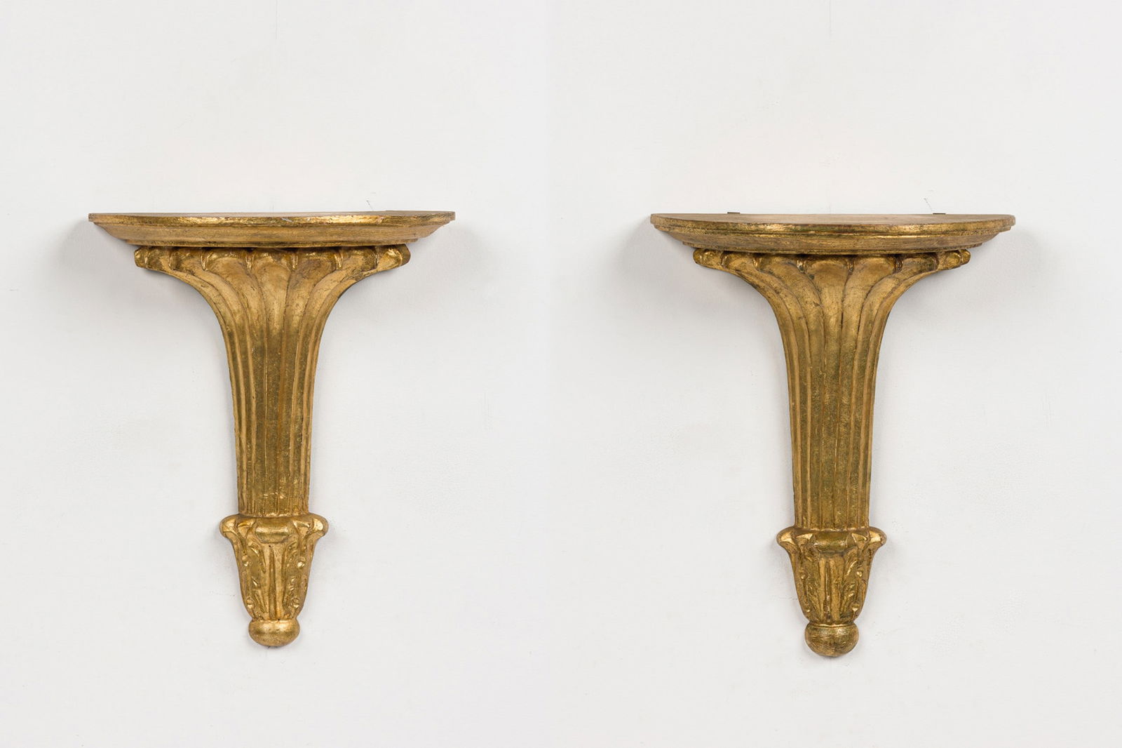 Pair Vintage Venetian giltwood brackets (1 of 10)