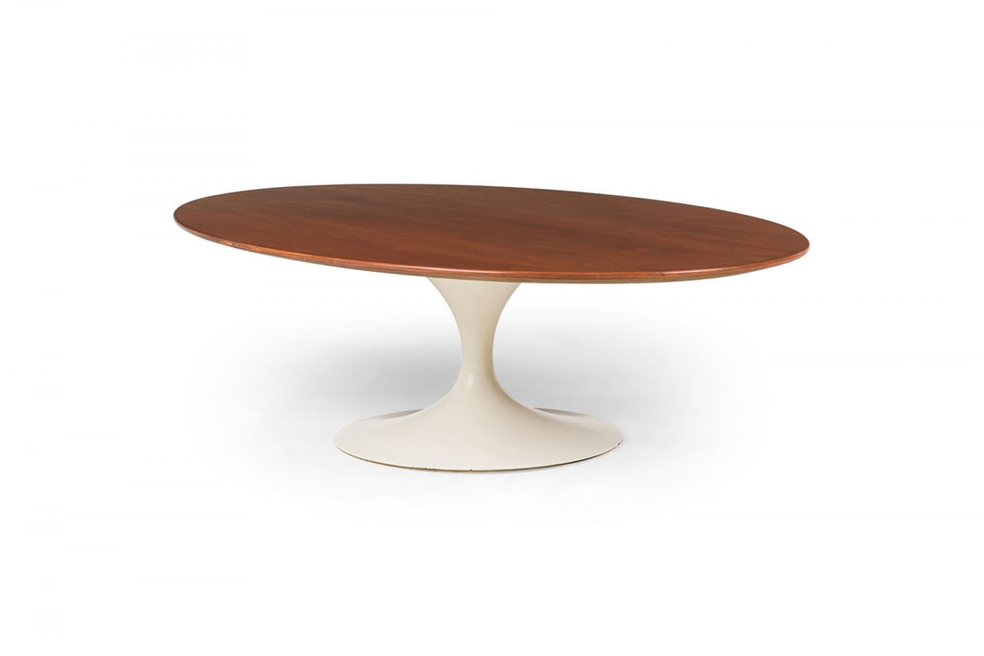 Eero Saarinen for Knoll International, Mid-Century "Tulip" coffee table (1 of 8)