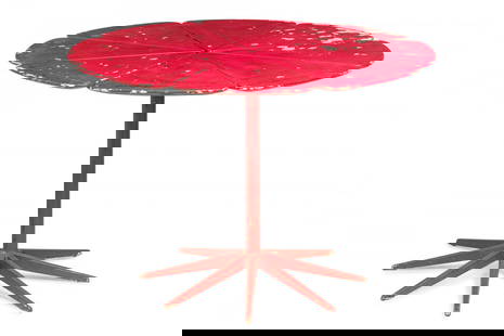 Richard Schultz for Knoll, Red Lacquer 'petal' center table: American Mid-Century 'petal' form center table made of redwood and finished with red lacquer, resting on a pedestal base. (RICHARD SCHULTZ FOR KNOLL)Dimensions: 41.5"w x 41.5"d x 28"h, 41.5"dia