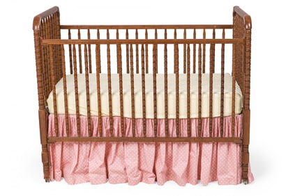 Mid-Century American Turned Spindle Lacquered Wood Baby Crib