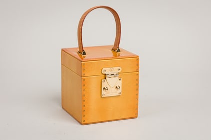 Louis Vuitton Vernis Bleecker Handbag