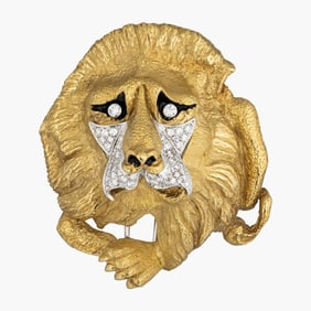 Vintage 18K Yellow Gold And Diamond Lion Brooch