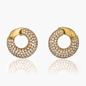 Vintage Diamond Earrings in 18K Yellow Gold