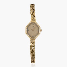 Vintage Omega Ladies Watch In 18K Gold With Diamonds