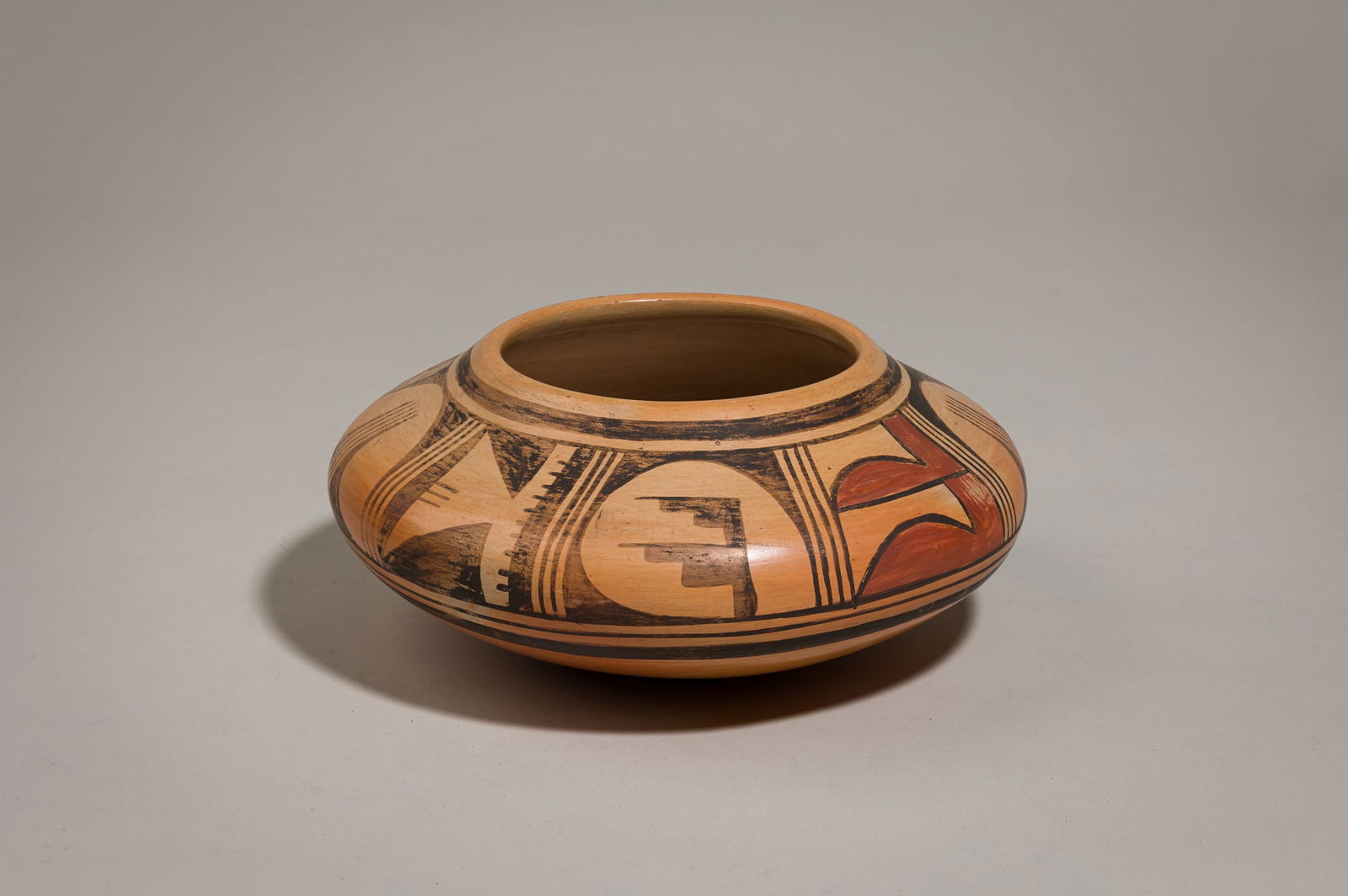 Ethel Youvella, Hopi-Tewa seed jar (1 of 7)