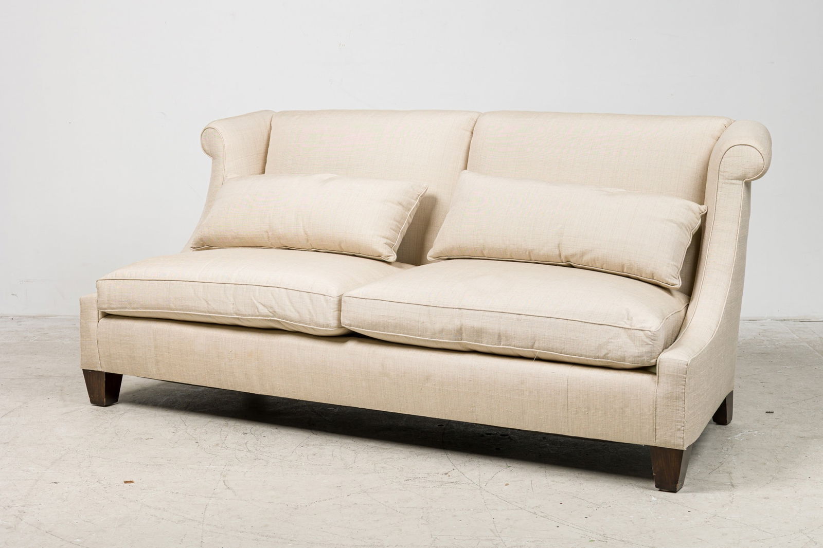 Colefax And Fowler, Two Seat Wingback Settee (1 of 13)